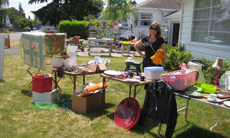 how-to-have-a-garage-sale Hosting a digital online garage sale