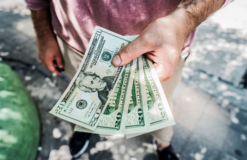 monthly-loan-payment Making monthly loan payments on your personal loan